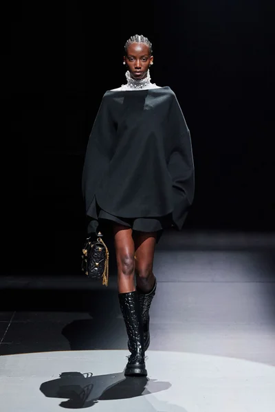 Look 46